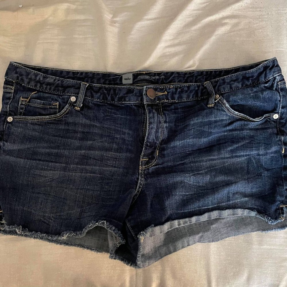 Mossimo Jean Short